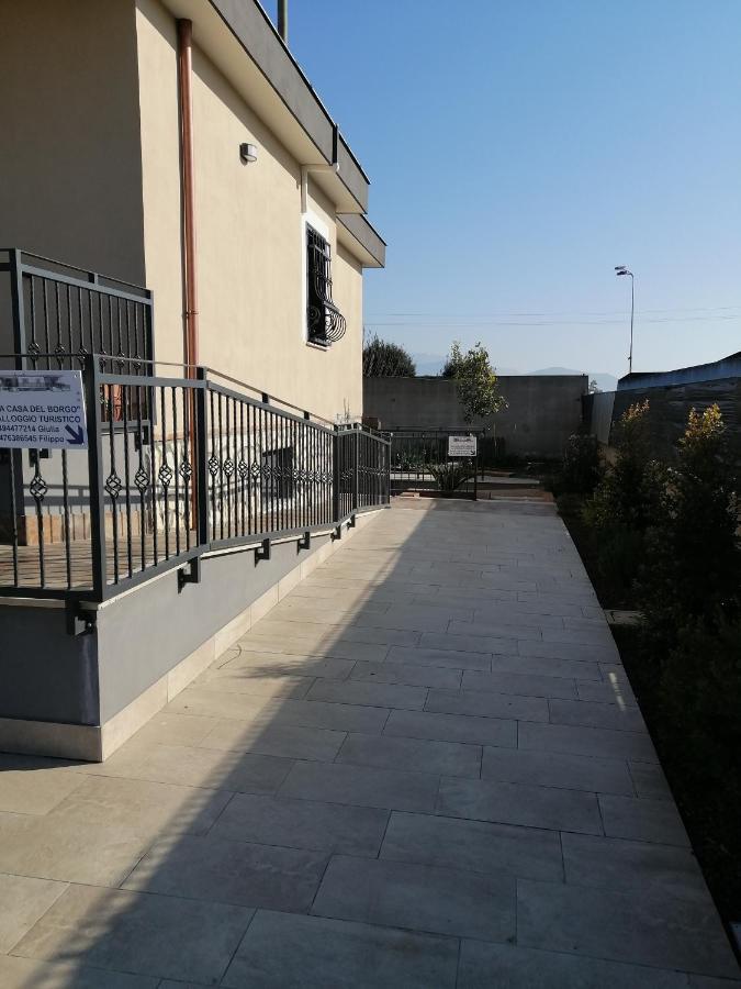 La Casa Del Borgo-Intero Appartamento Latina Extérieur photo