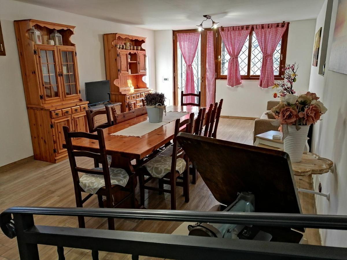 La Casa Del Borgo-Intero Appartamento Latina Extérieur photo