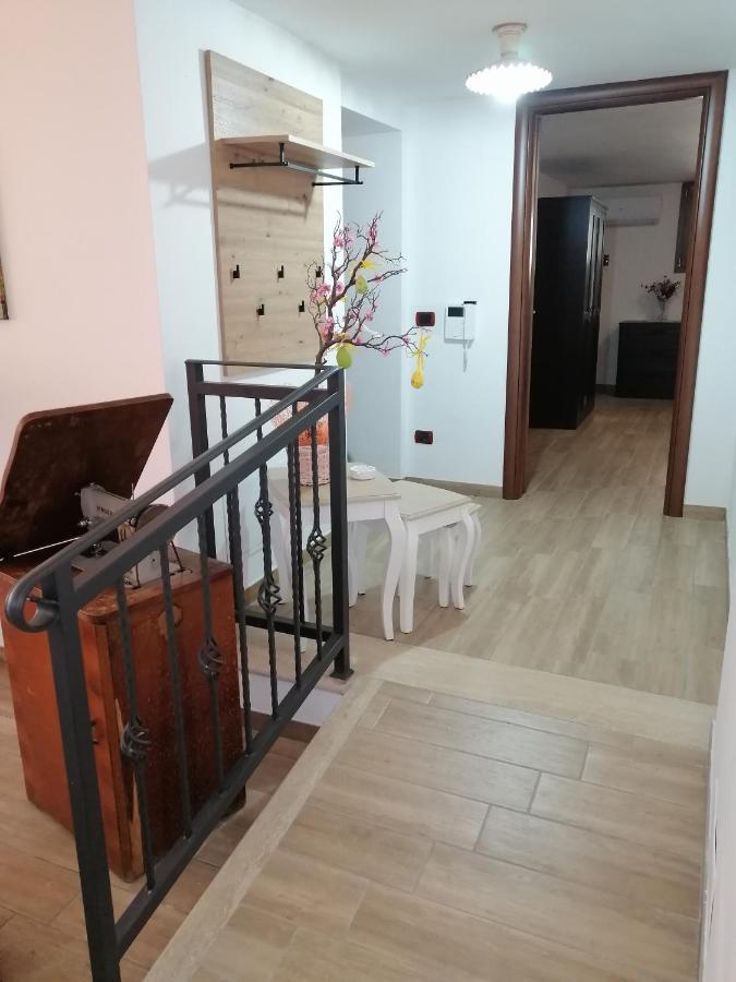 La Casa Del Borgo-Intero Appartamento Latina Extérieur photo