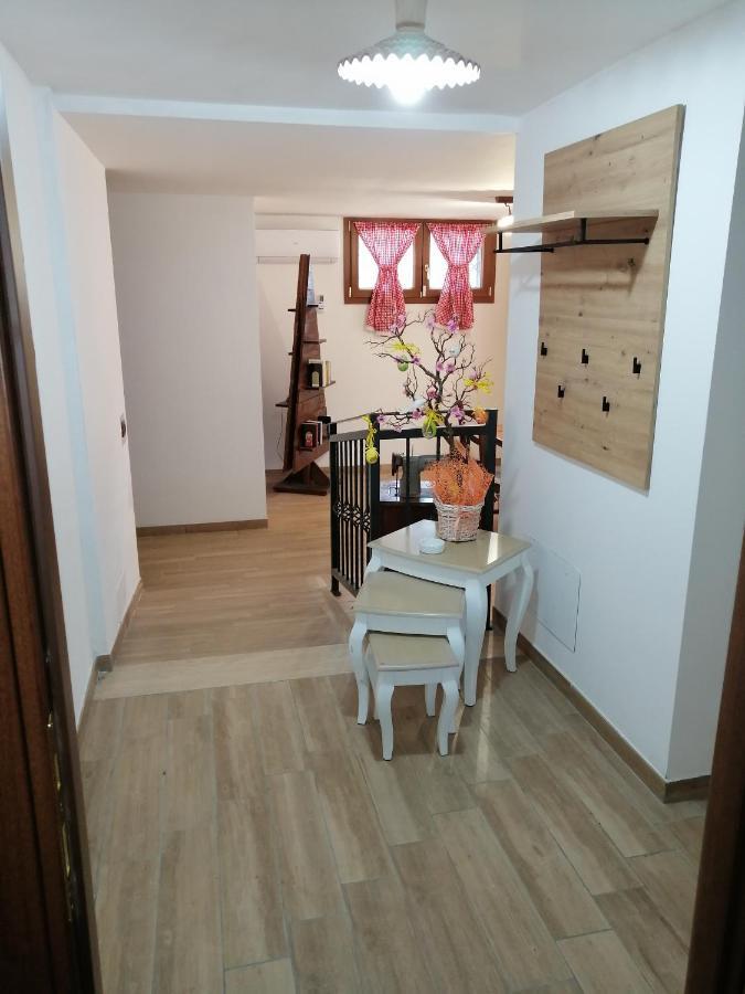 La Casa Del Borgo-Intero Appartamento Latina Extérieur photo