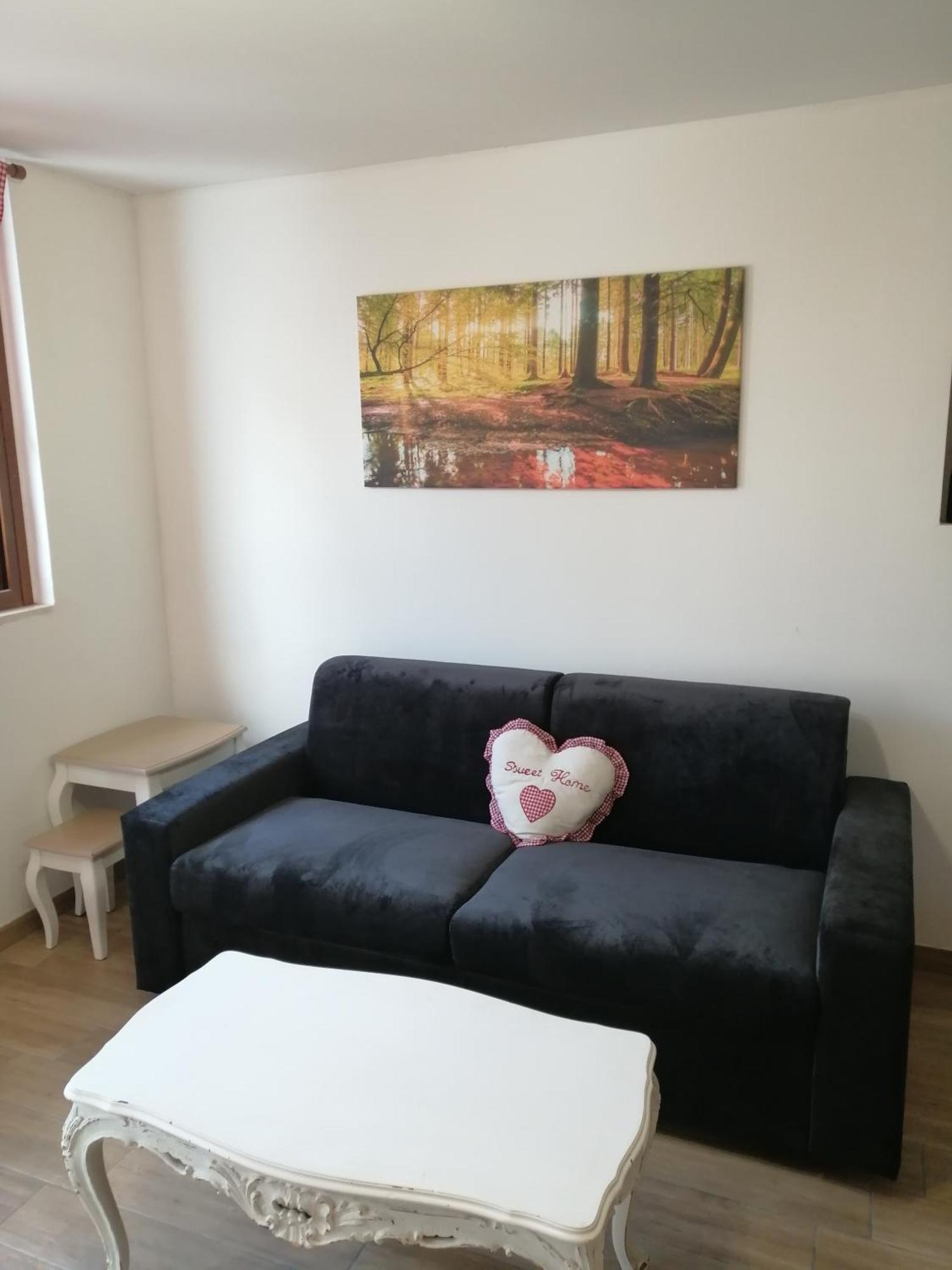 La Casa Del Borgo-Intero Appartamento Latina Extérieur photo