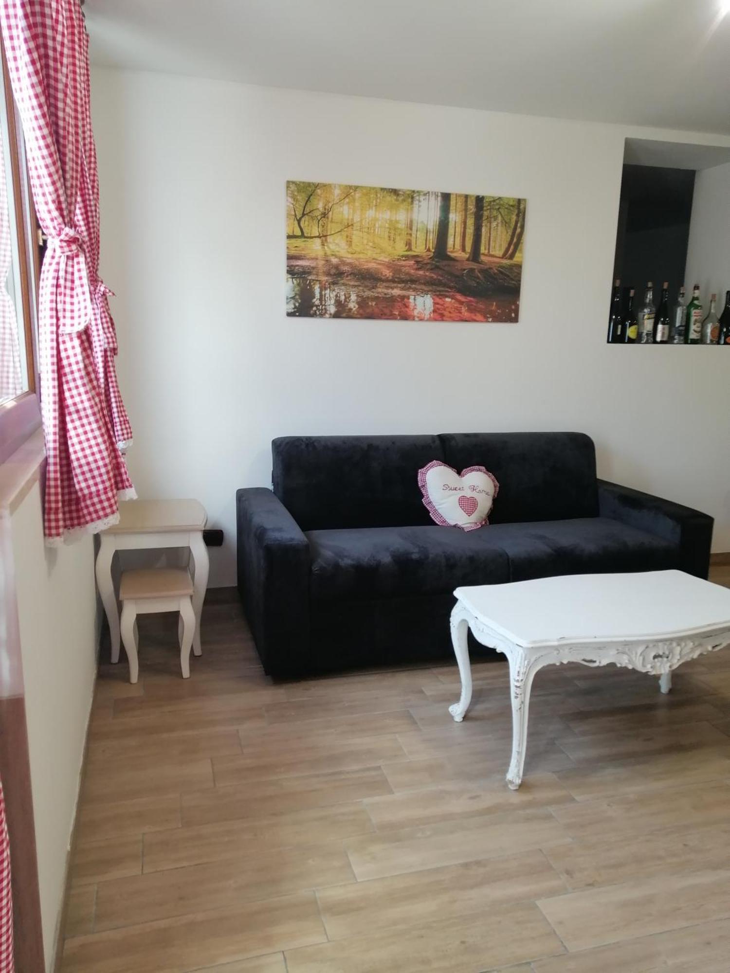 La Casa Del Borgo-Intero Appartamento Latina Extérieur photo